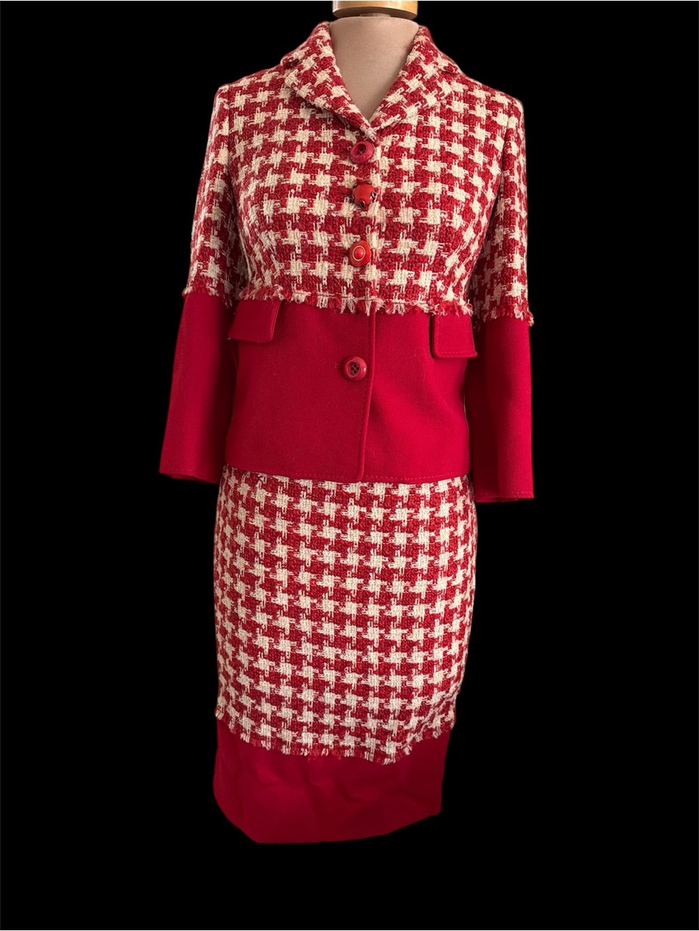 Moschino Houndstooth Pencil Skirt  and blouse- Classic Womens Skirt vintage sz 6